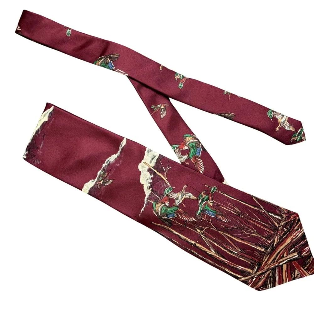 Ducks Unlimited Mens Silk Necktie Burgundy Mallard Duck Wildlife Scenic USA Made